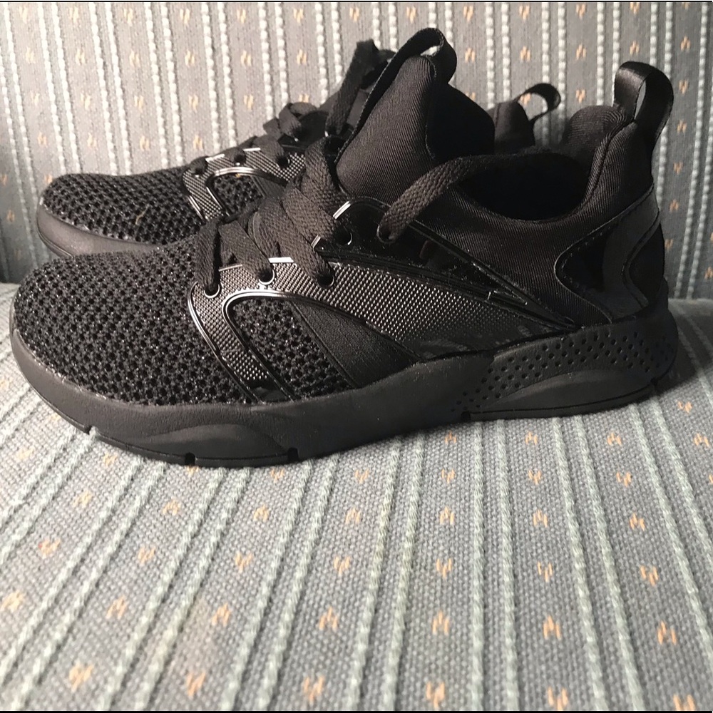 Black Girls Skechers Sneakers